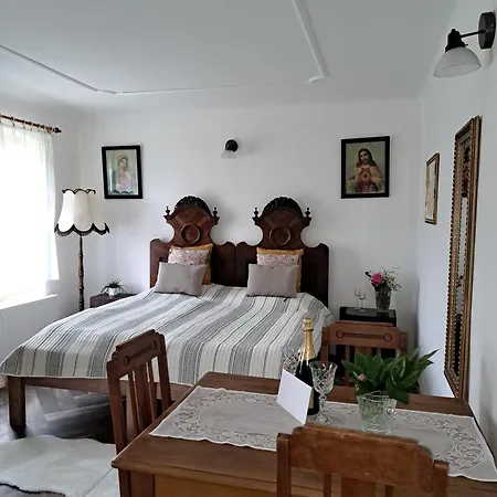Novomanzelsky - 100dola Penzion Lanškroun