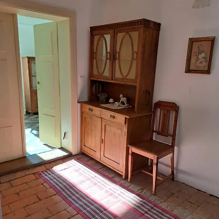 Novomanzelsky - 100dola *